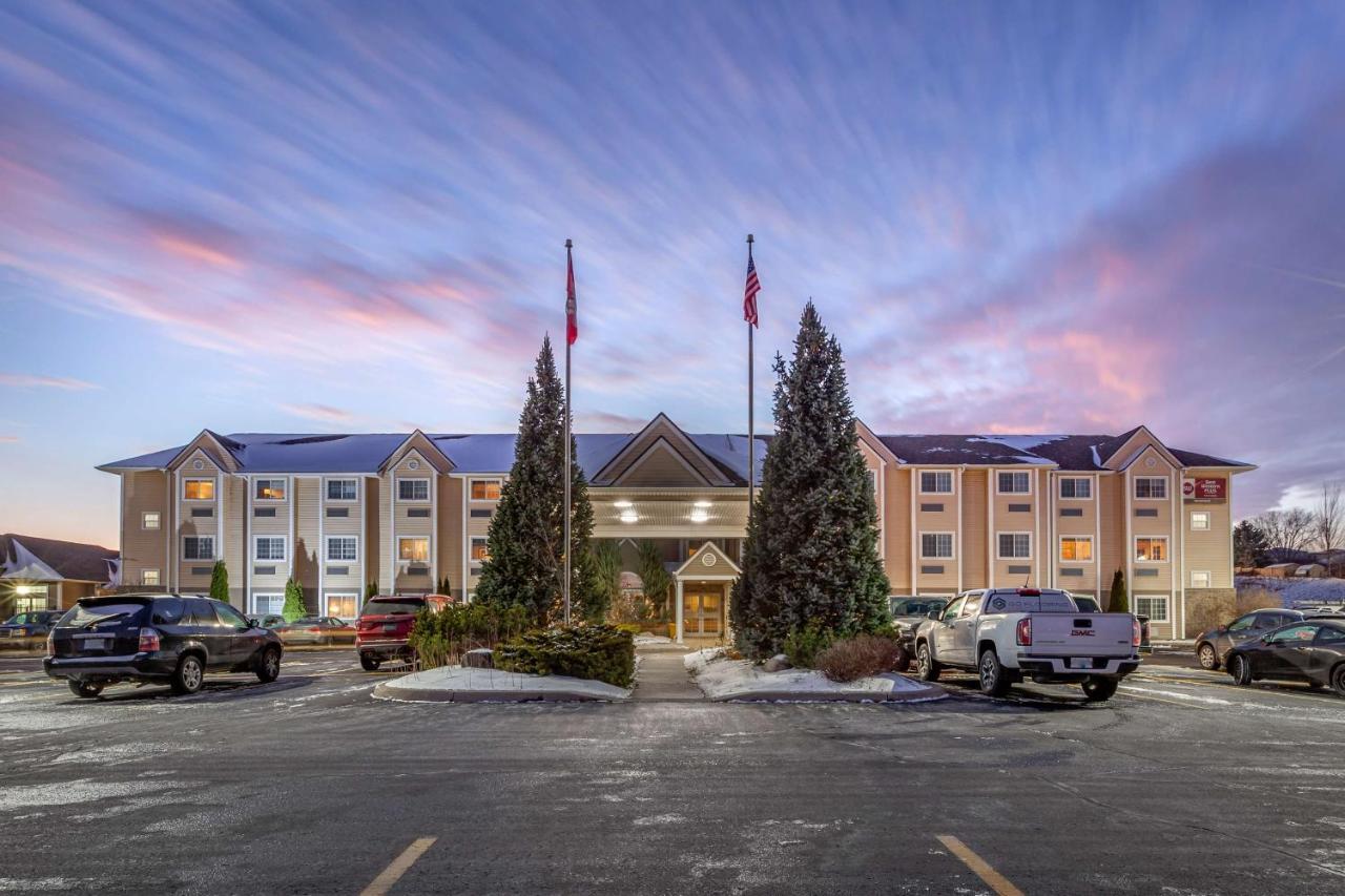 Best Western Plus Woodstock Inn&Suites Exterior foto