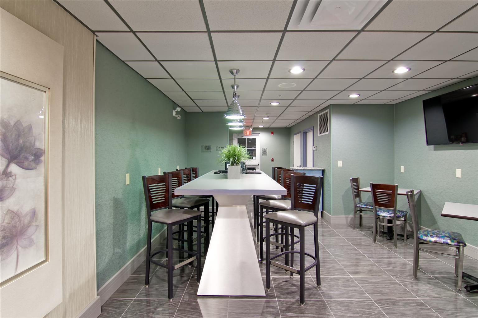 Best Western Plus Woodstock Inn&Suites Exterior foto